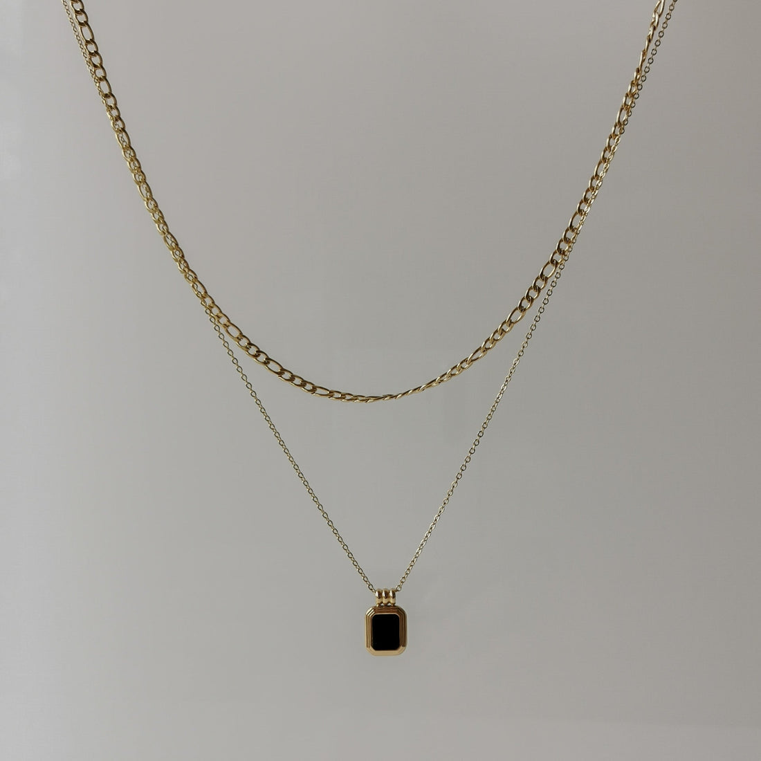 Thalia Noir Necklace (Sample)