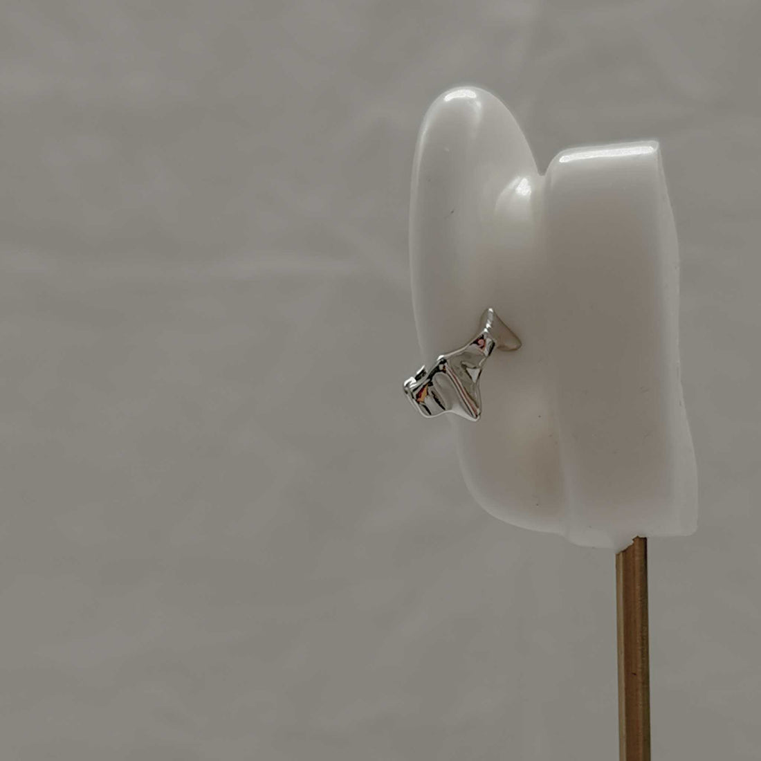 Harlow Statement Ear Cuff