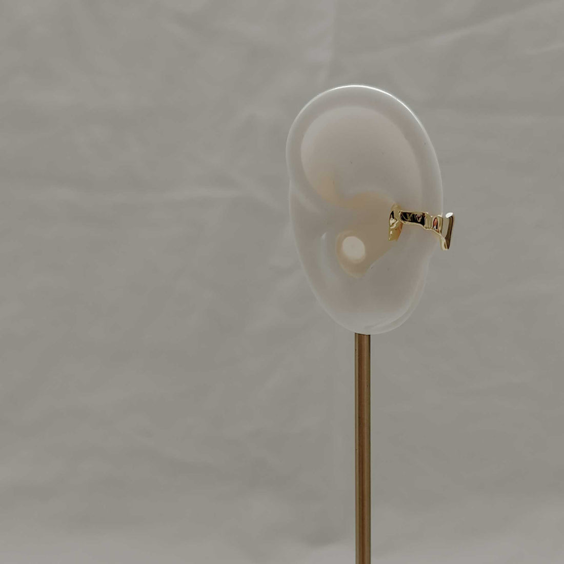 Harlow Statement Ear Cuff