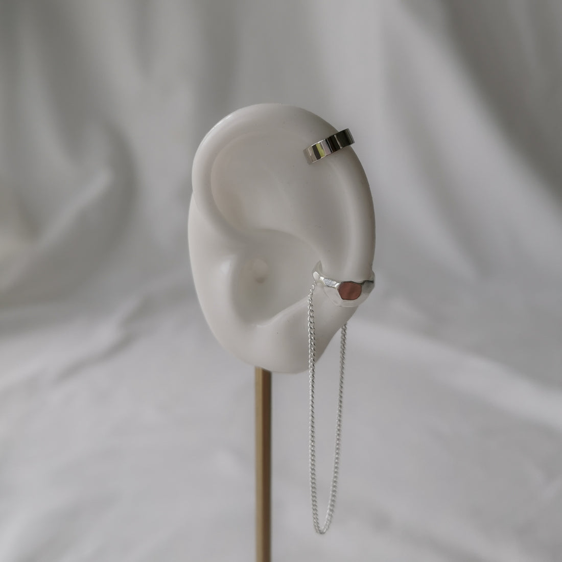 Harlow Chain Ear Cuff