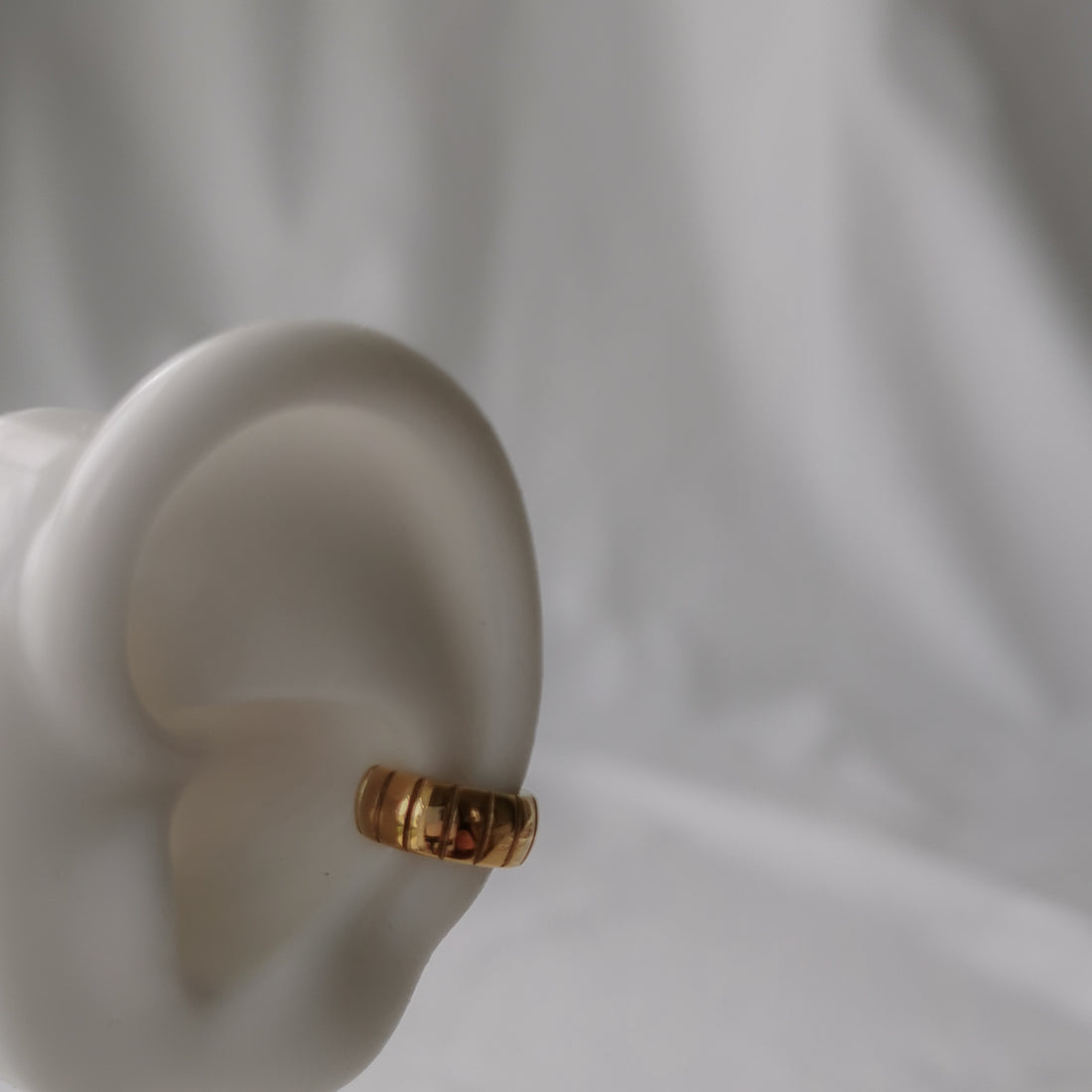 Cleo Ear Cuff