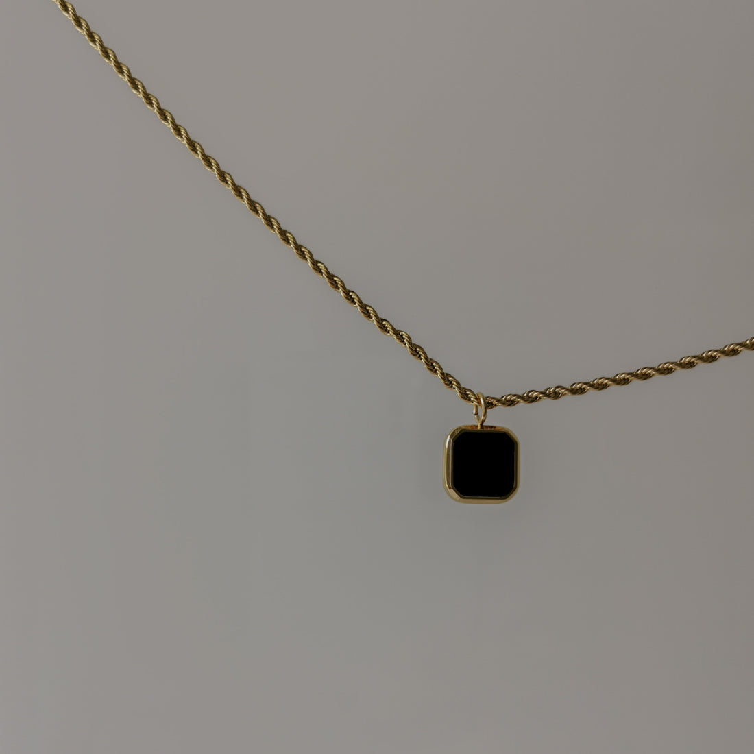 Corde Noir Necklace