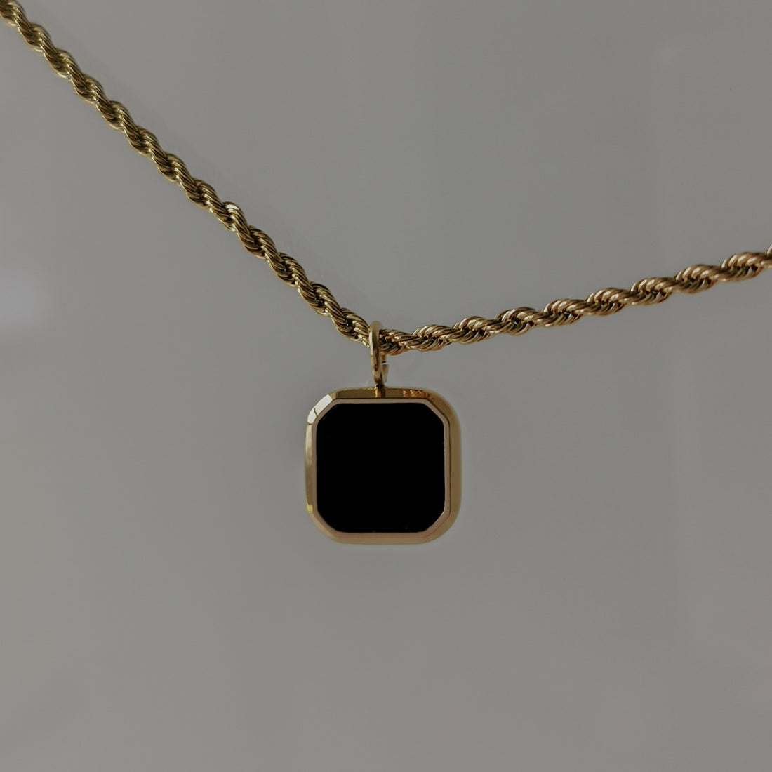 Corde Noir Necklace