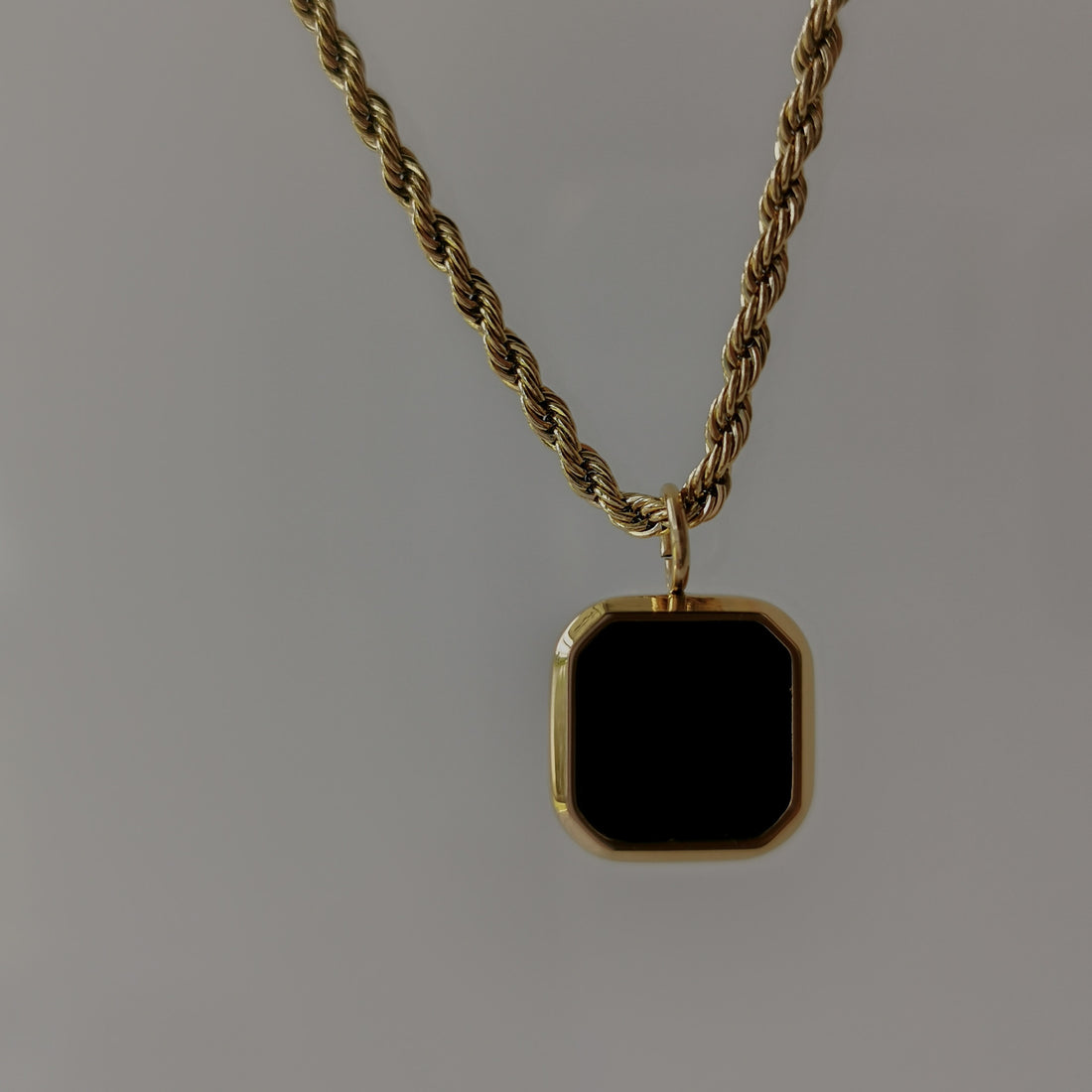 Corde Noir Necklace