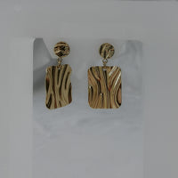 Harlow Textured Earrings