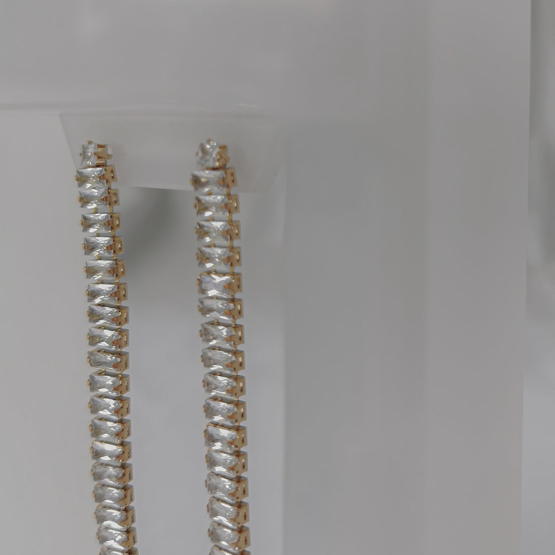 Dulce Emerald Dangle