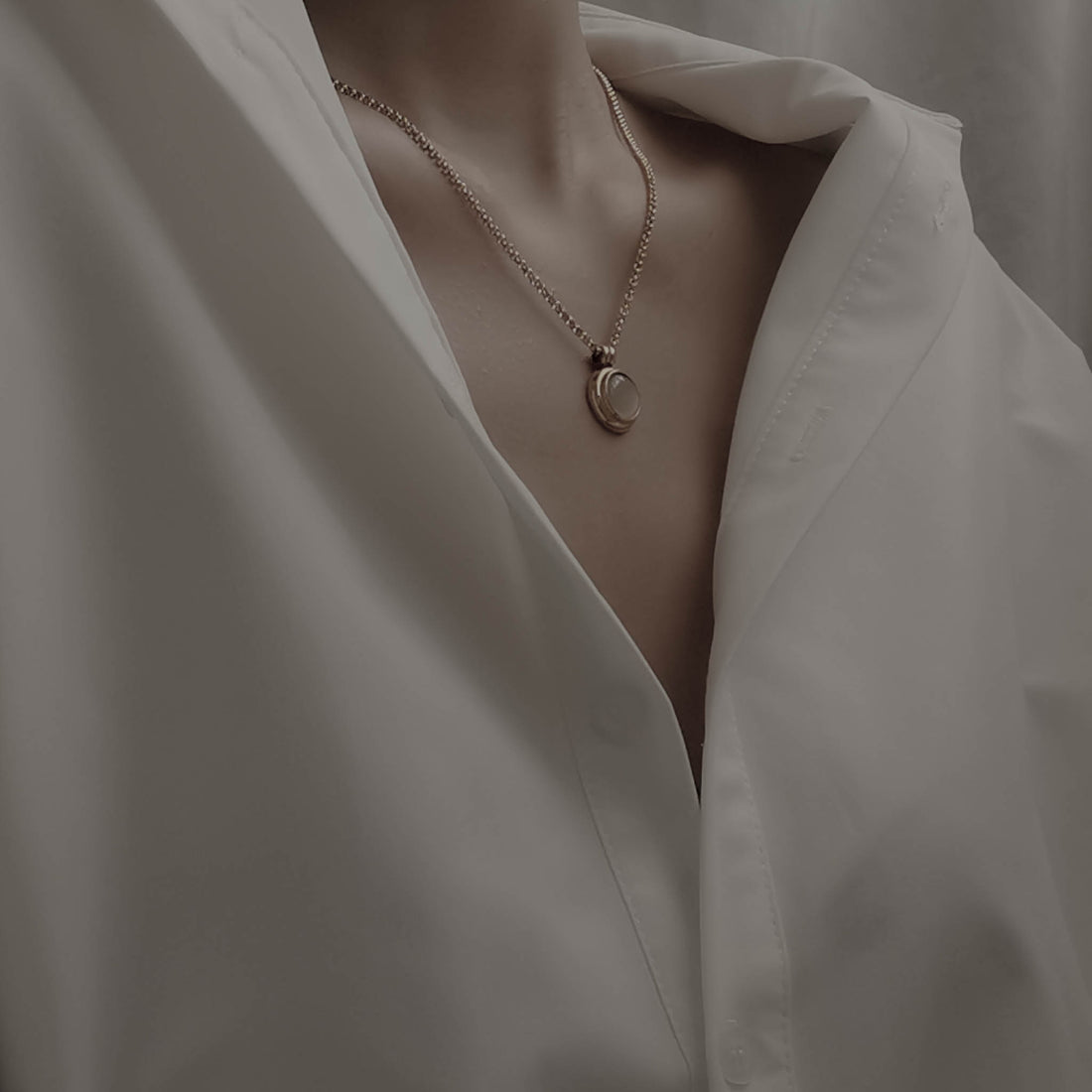 Kallias Moon Necklace