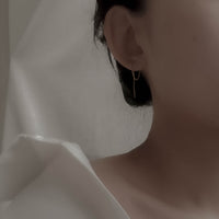 Ollie Thread Earring