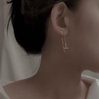 Ollie Thread Earring