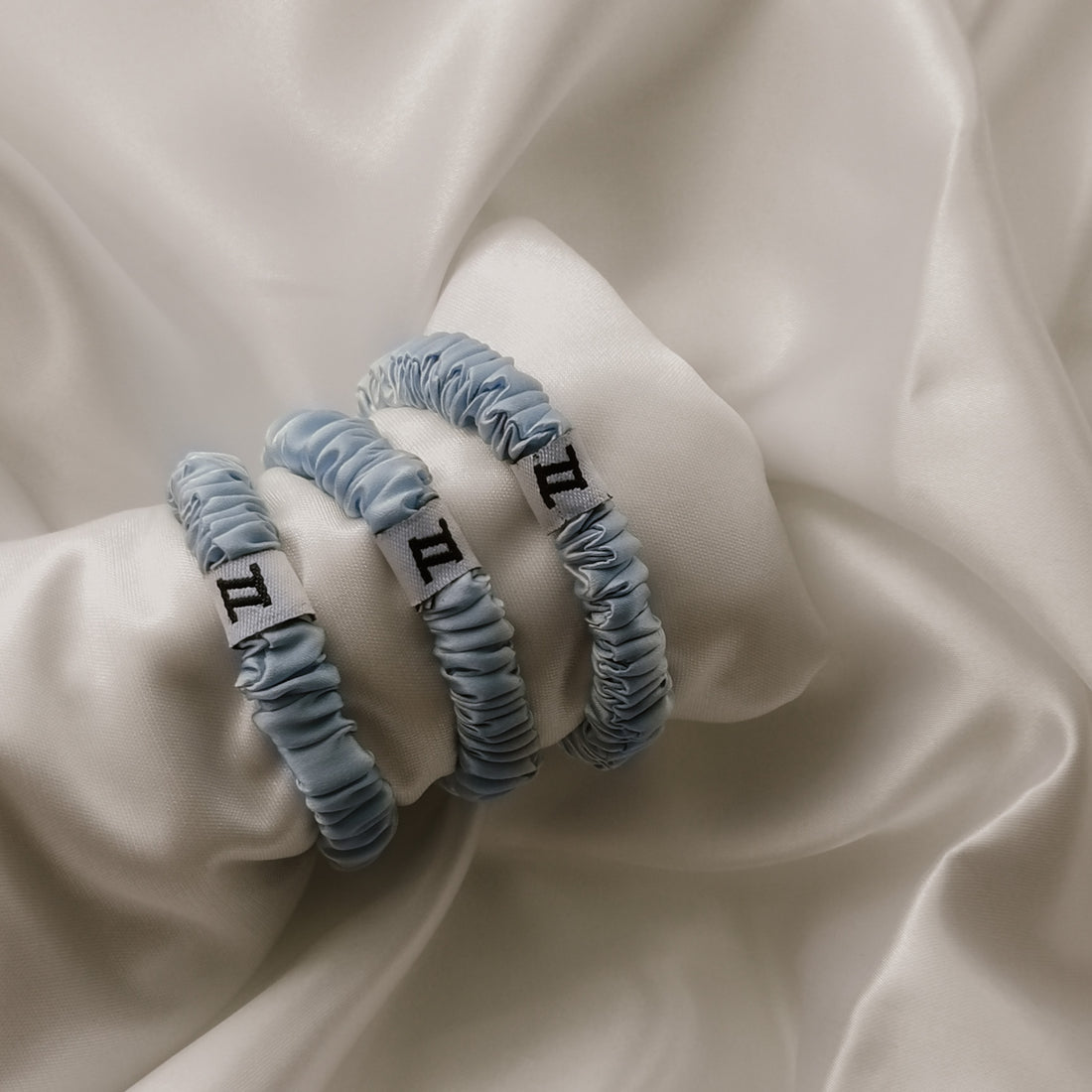 Silk Scrunchie in Blue (Skinny)