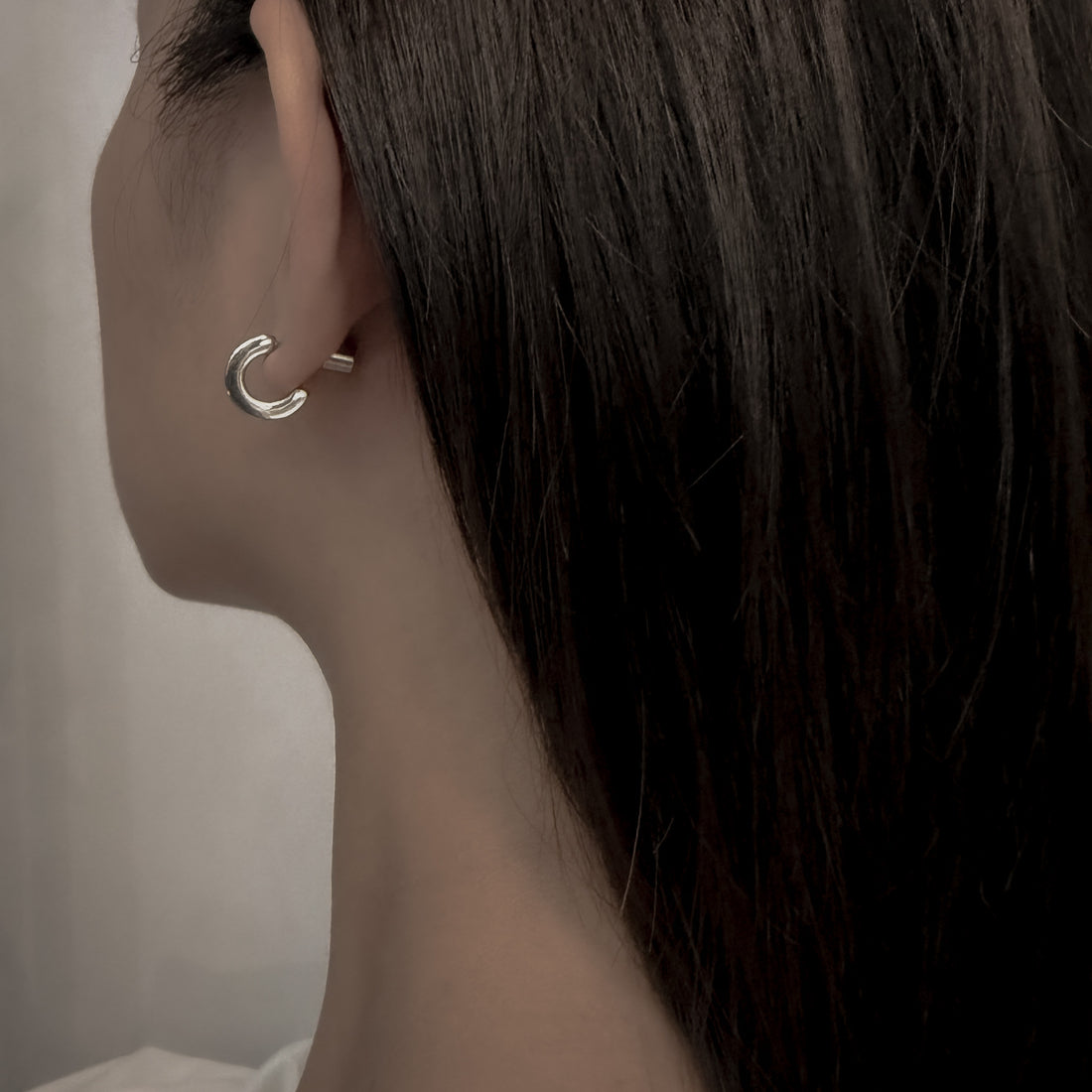 Estela Flat Hoops