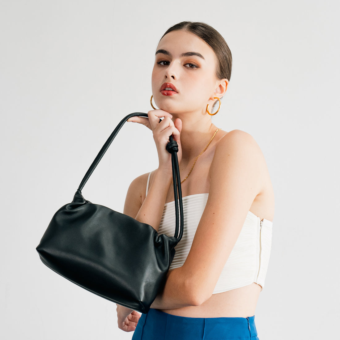 Matais Shoulder Bag