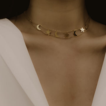 Noelle Choker
